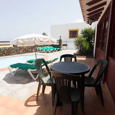 With Private Pool ,barbecue, Next The Sea In Beach * Caleta De Fuste