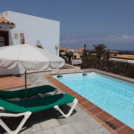 With Private Pool ,barbecue, Next The Sea In Beach Villa *