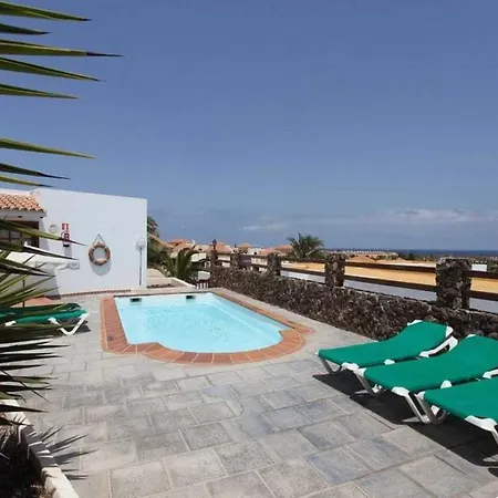 With Private Pool ,barbecue, Next The Sea In Beach
