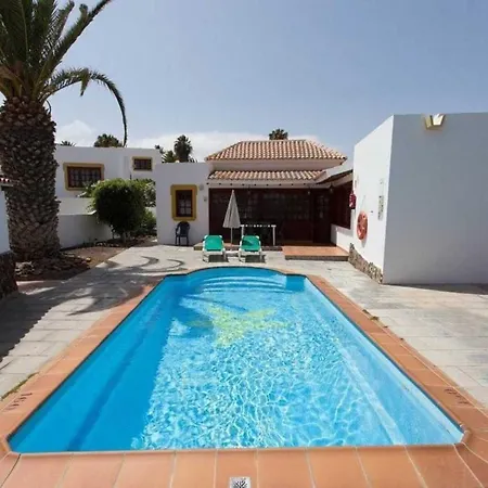 Willa With Private Pool ,barbecue, Next The Sea In Beach *
