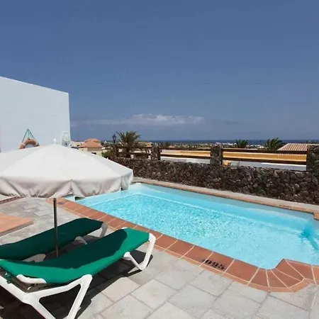 With Private Pool ,barbecue, Next The Sea In Beach Willa
